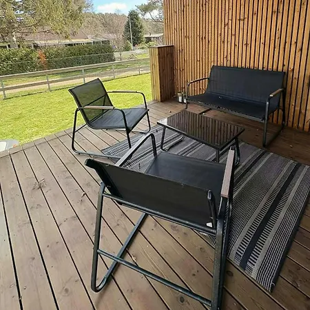 New Summer House In Fuglslev With Wilderness Bath Nyaraló *
